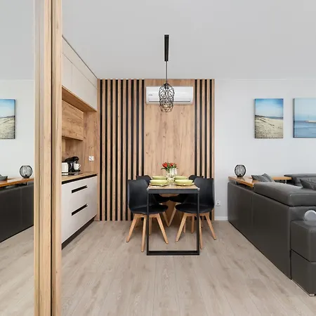 Apartment Wellness & Spadochroniarzy Z Klimatyzacja I Parkingiem By Renters Prestige Dziwnów