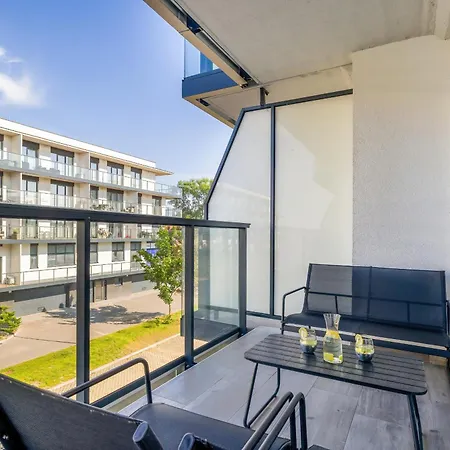 Wellness & Spadochroniarzy Z Klimatyzacja I Parkingiem By Renters Prestige Apartment *
